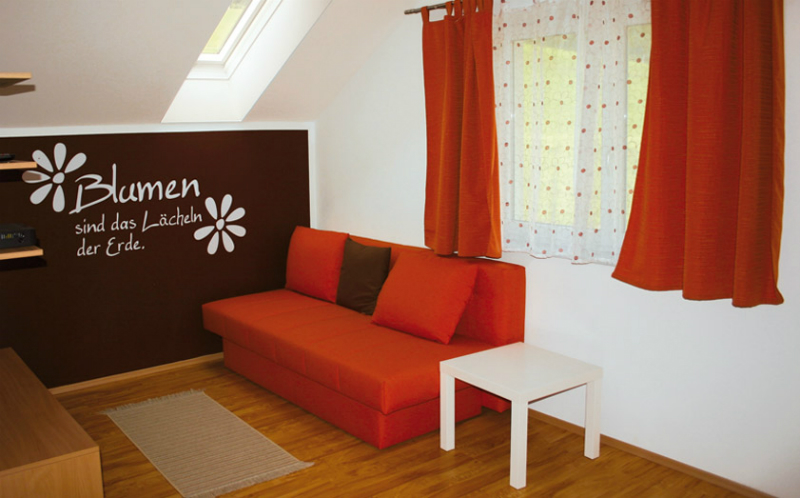 Wohnzimmer im Appartement Familiengl&uuml;ck - Gasthof Spengerwirt | &copy Gasthof Spengerwirt